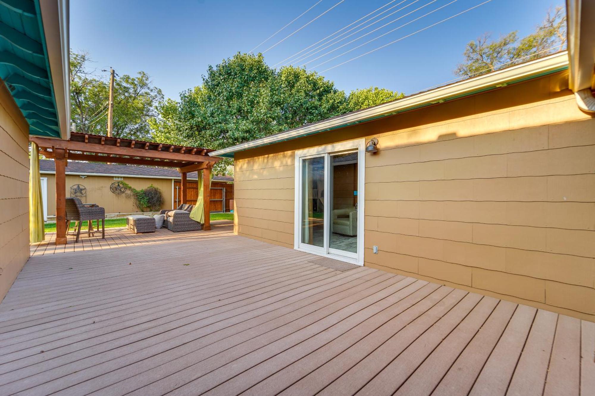 Lovely Lubbock Home With Furnished Deck And Grill Exterior foto